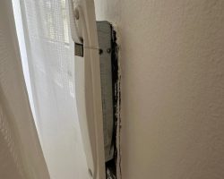 Schnuraufzüge der Jalousien. Nicht nur einer sah so aus